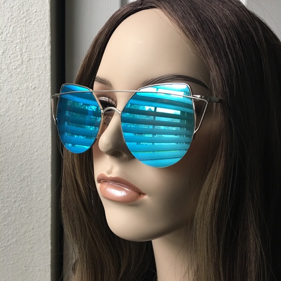 Blue Mirrored Cat Eye Sunglasses - Picture 2 of 7